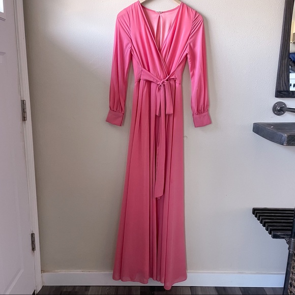 ‼️SOLD‼️ PinkBlush Coral Chiffon Long Sleeve Pleated Maternity Maxi Dress - Picture 3 of 16